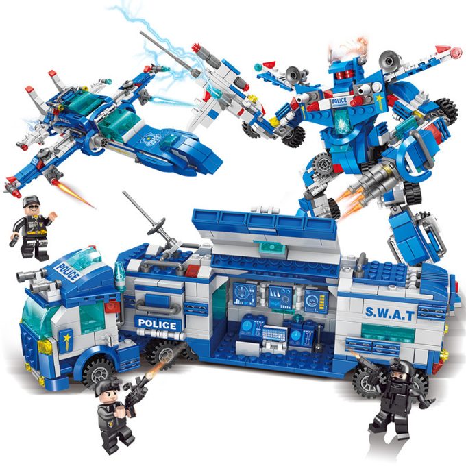 Assembling boy toys - Image 5